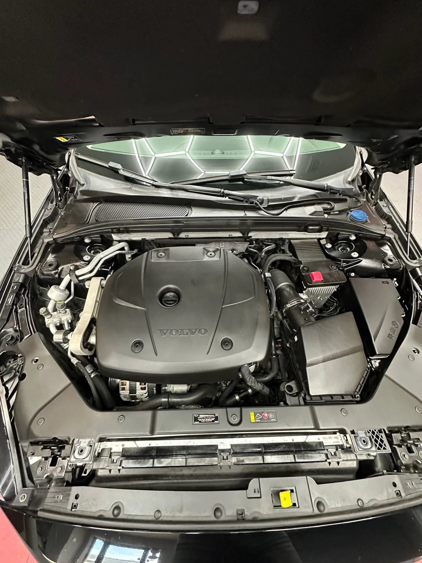 Used 2020 Volvo S60 T5 Momentum w/ Protection Package Premier FWD image 39