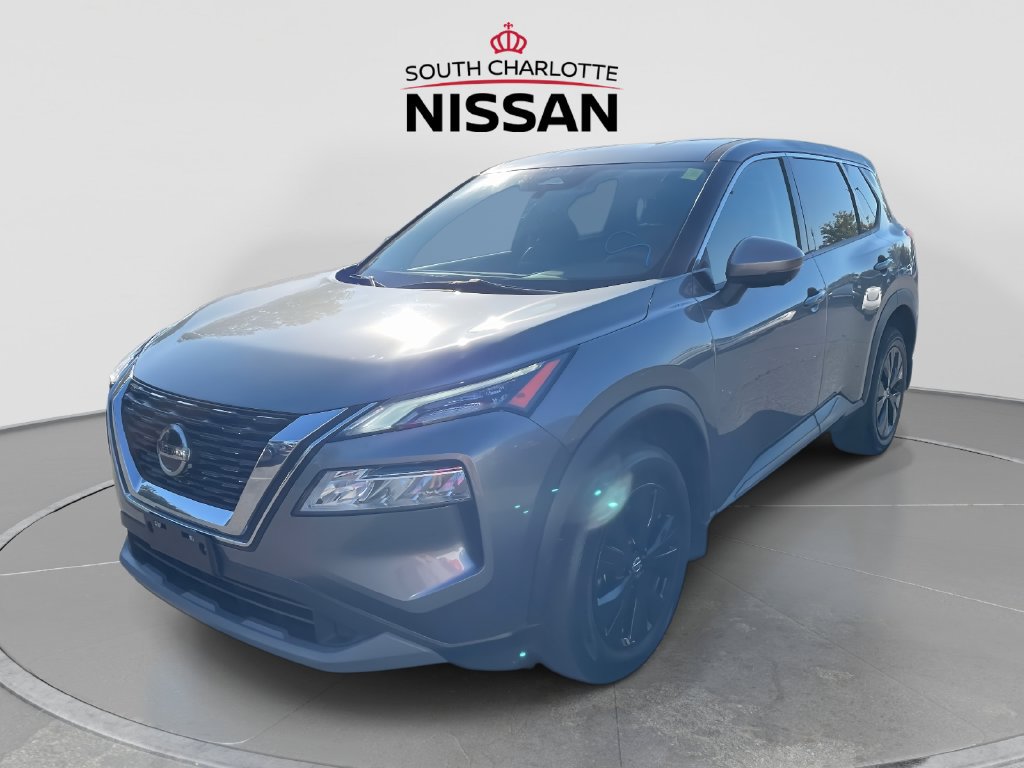Used 2021 Nissan Rogue SV AWD/4WD image 3