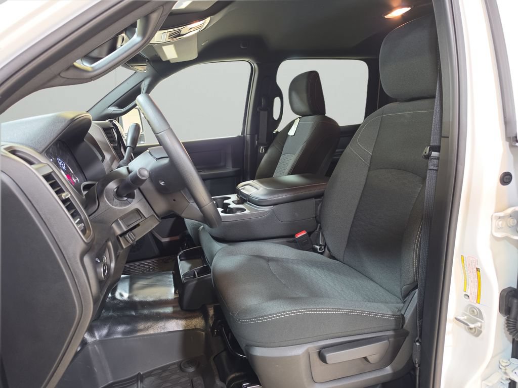 New 2026 RAM 2500 Tradesman AWD/4WD image 13