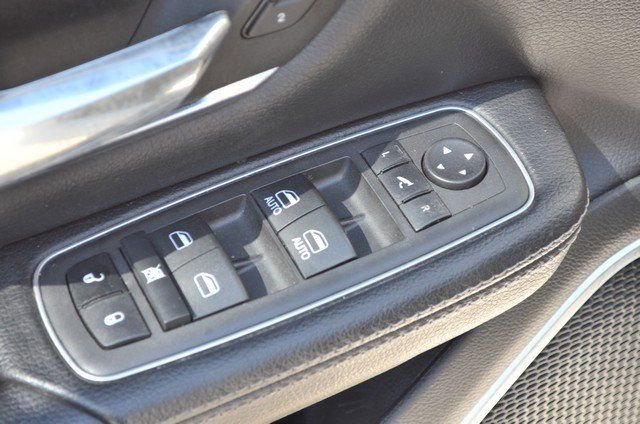 Used 2022 RAM 1500 Laramie w/ Sport Appearance Package image 16