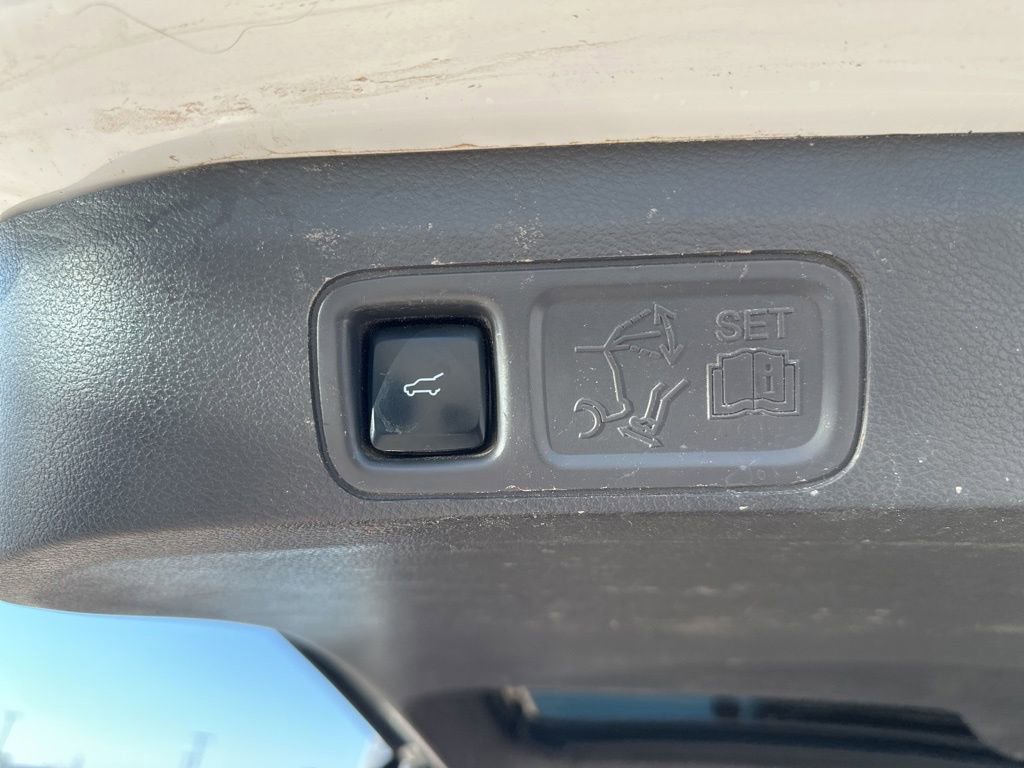 Used 2021 Ford Expedition Max XLT image 48