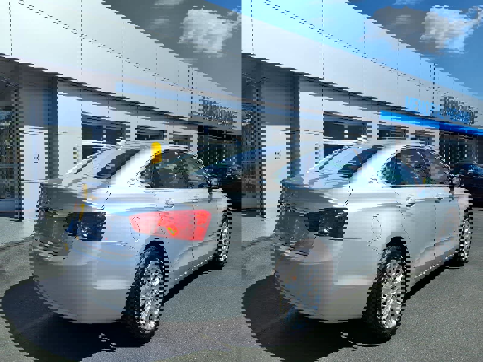 Used 2018 Chevrolet Impala LS image 7