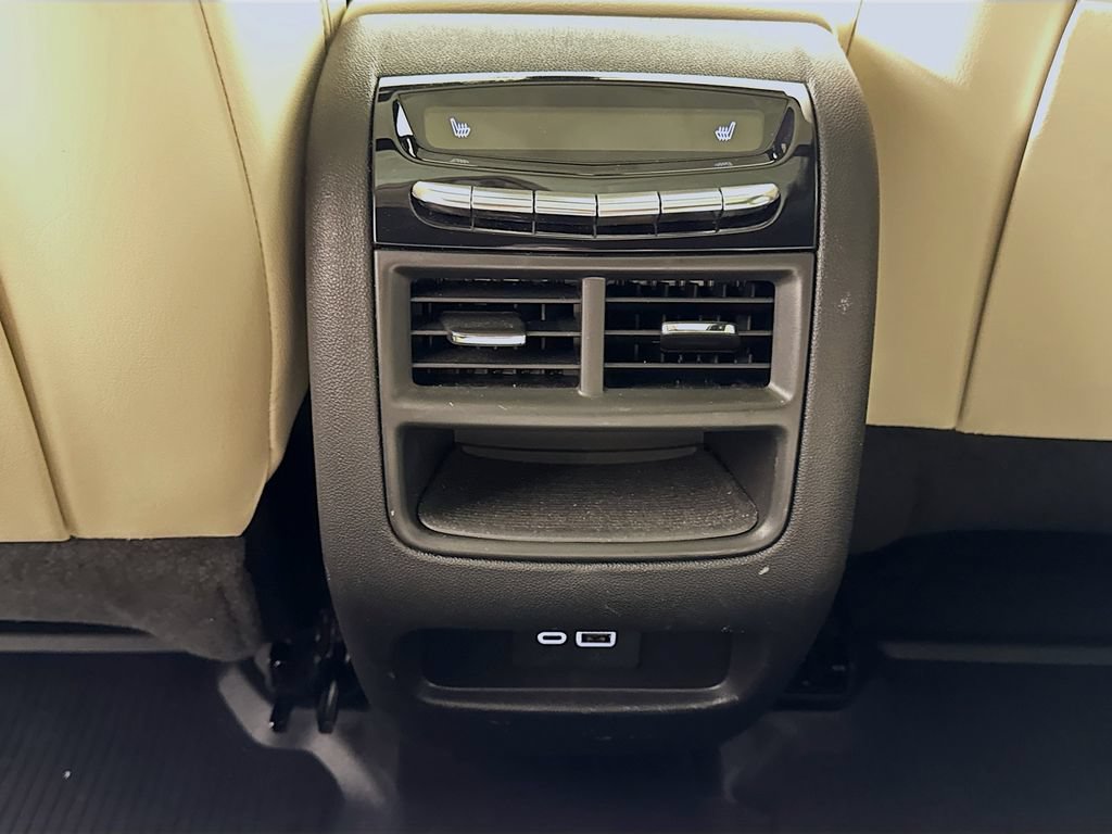 Certified 2023 Cadillac XT5 Sportv AWD/4WD image 25
