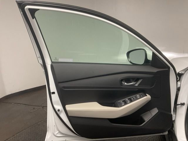 Certified 2024 Honda Accord EX image 9