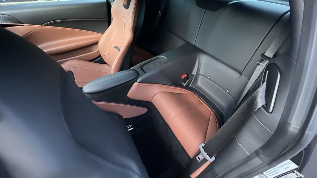Certified 2024 Ferrari Roma RWD image 22
