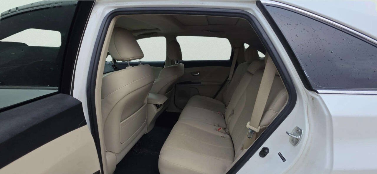 Used 2009 Toyota Venza FWD image 7