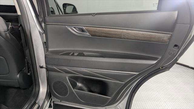 Used 2024 Genesis GV80 2.5T image 18