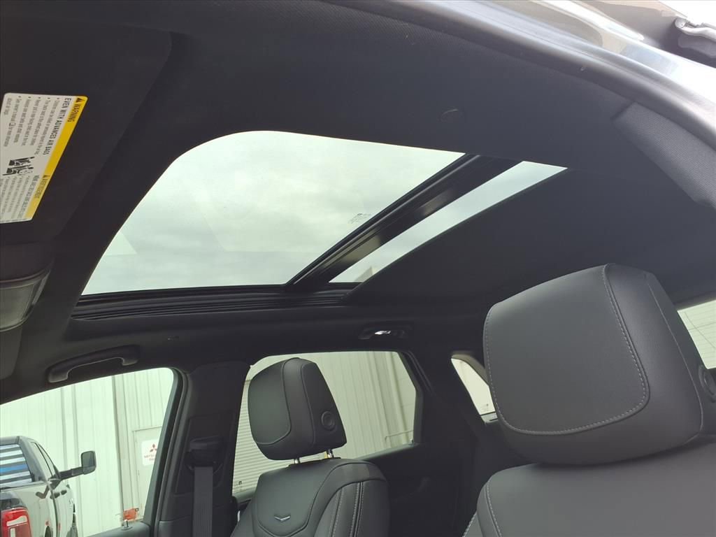 Used 2025 Cadillac XT5 Premium Luxury FWD image 22