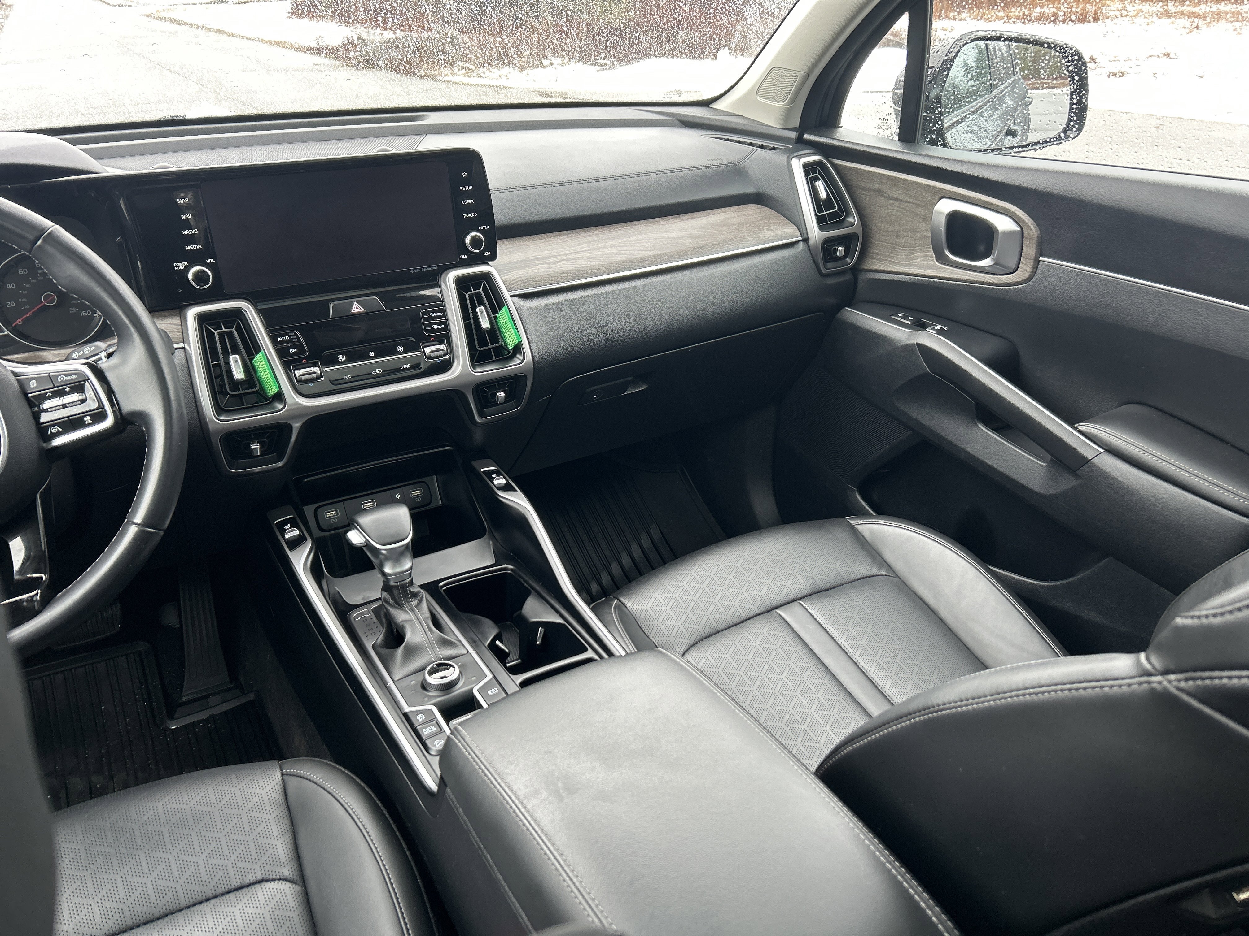 Certified 2023 Kia Sorento X-Line EX image 20