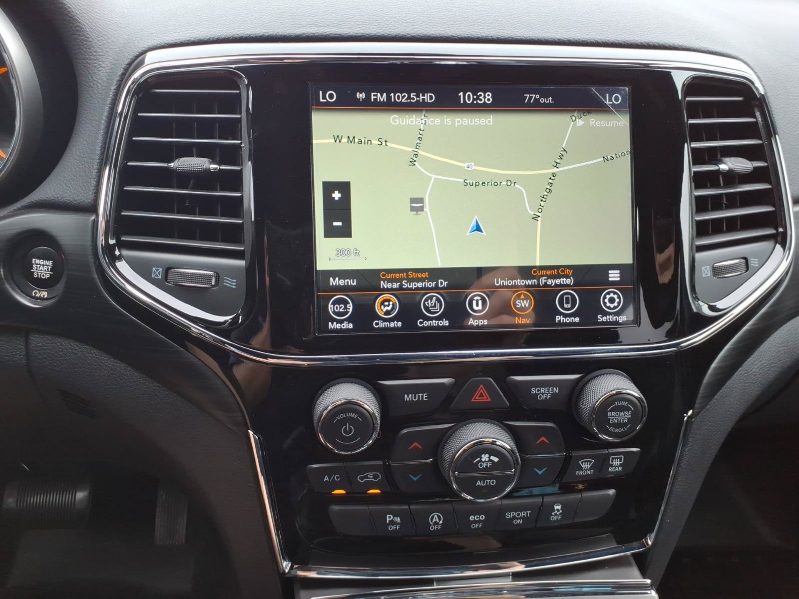 Used 2020 Jeep Grand Cherokee Altitude AWD/4WD image 14