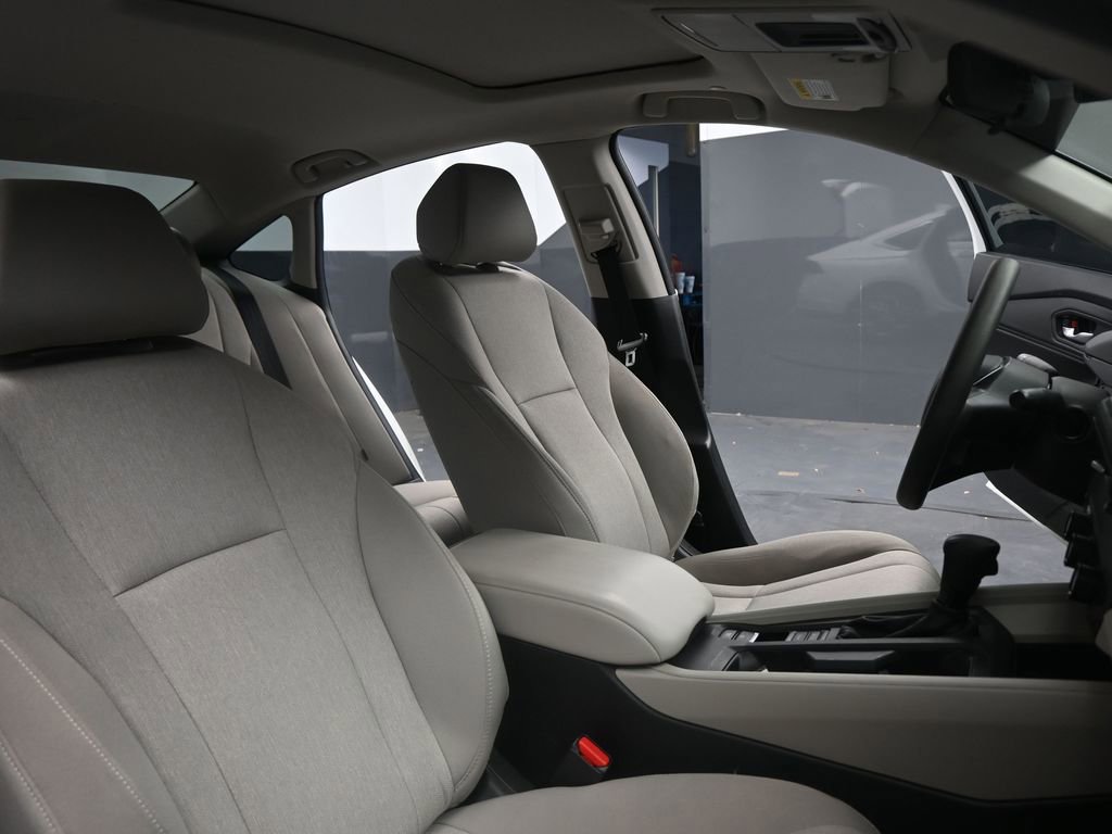 Used 2023 Honda Accord EX image 19
