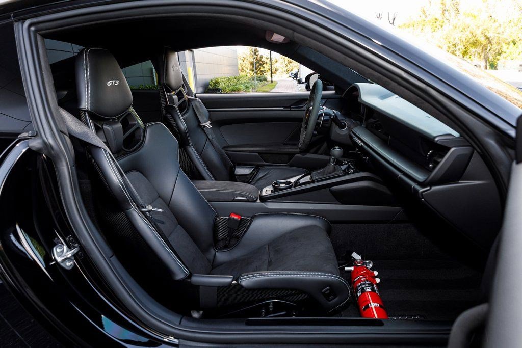 Used 2022 Porsche 911 GT3 image 35