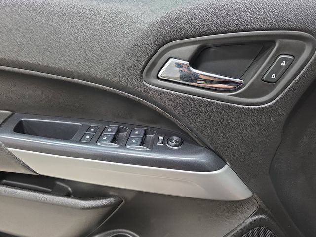 Used 2020 Chevrolet Colorado ZR2 w/ ZR2 Midnight Special Edition AWD/4WD image 28