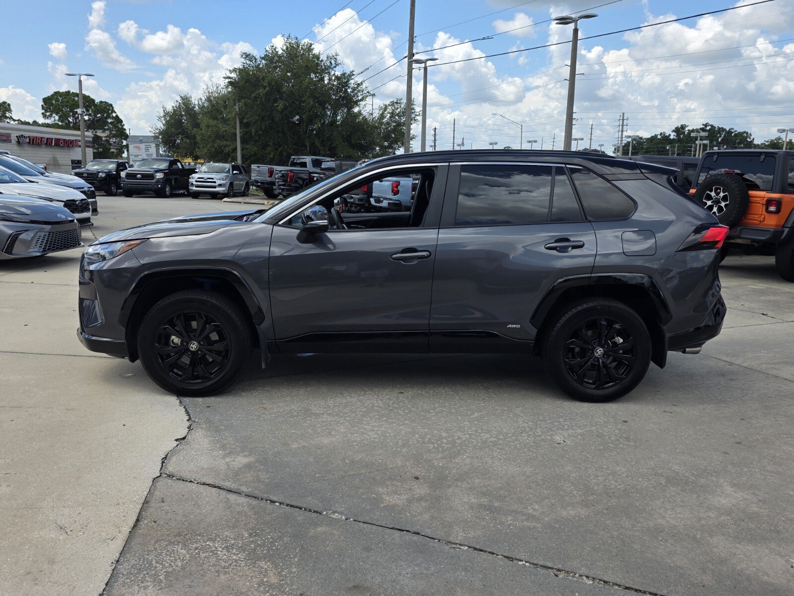 Certified 2024 Toyota RAV4 XSE AWD/4WD image 3