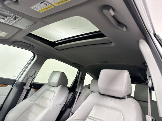 Certified 2020 Honda CR-V Touring image 19