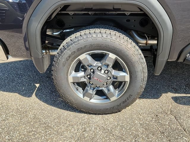 New 2026 GMC Sierra 2500 SLE w/ Preferred Package AWD/4WD image 5