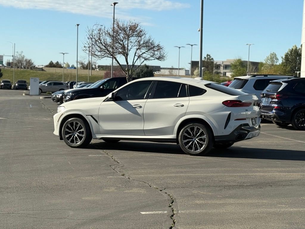 Used 2020 BMW X6 M50i w/ Premium Package image 7