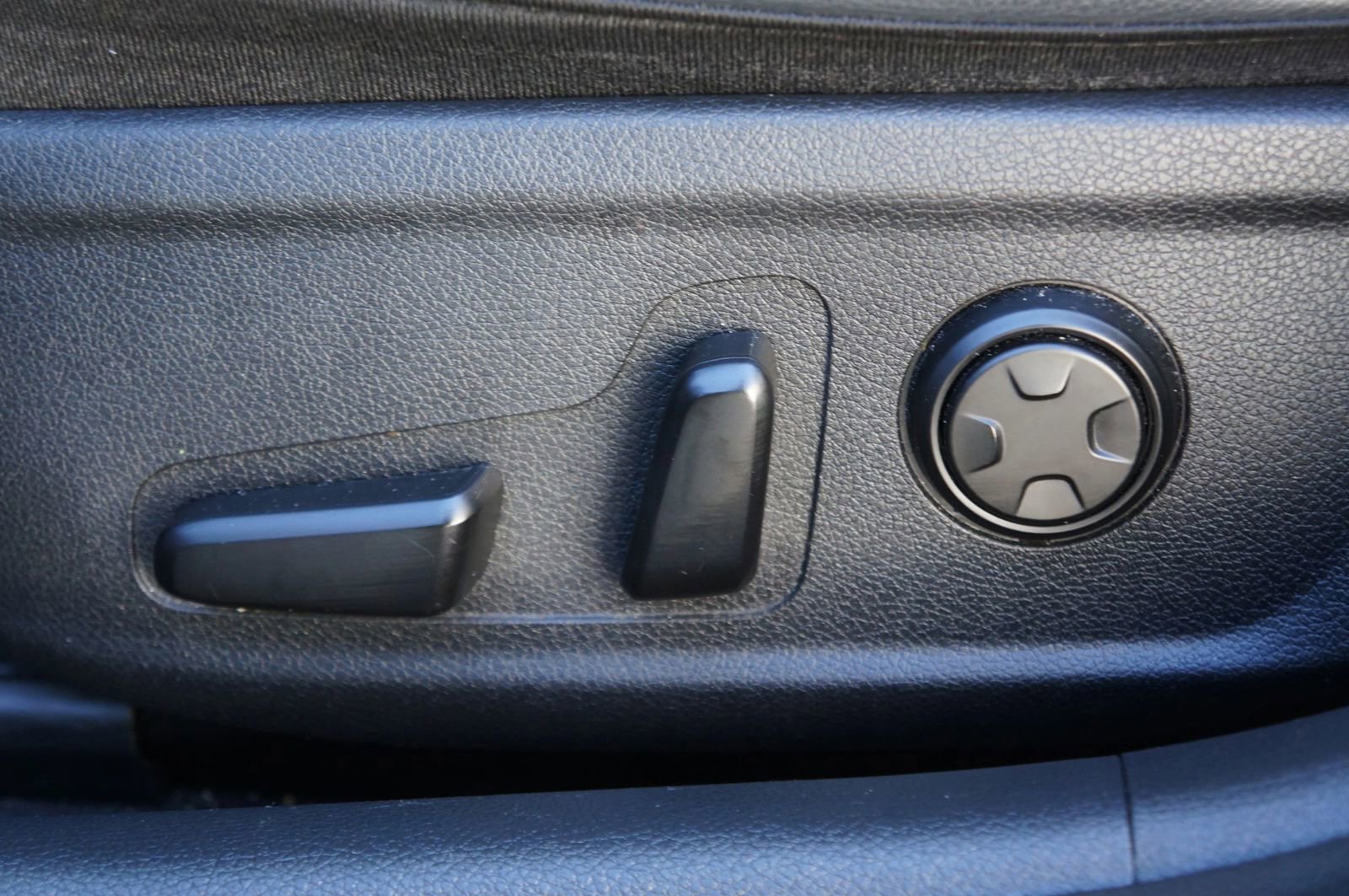 Used 2020 Kia Stinger GT-Line image 27