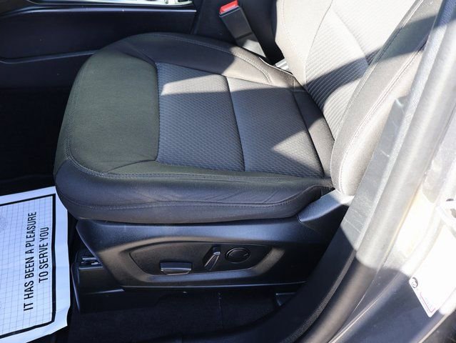 Used 2023 Ford Explorer XLT image 41