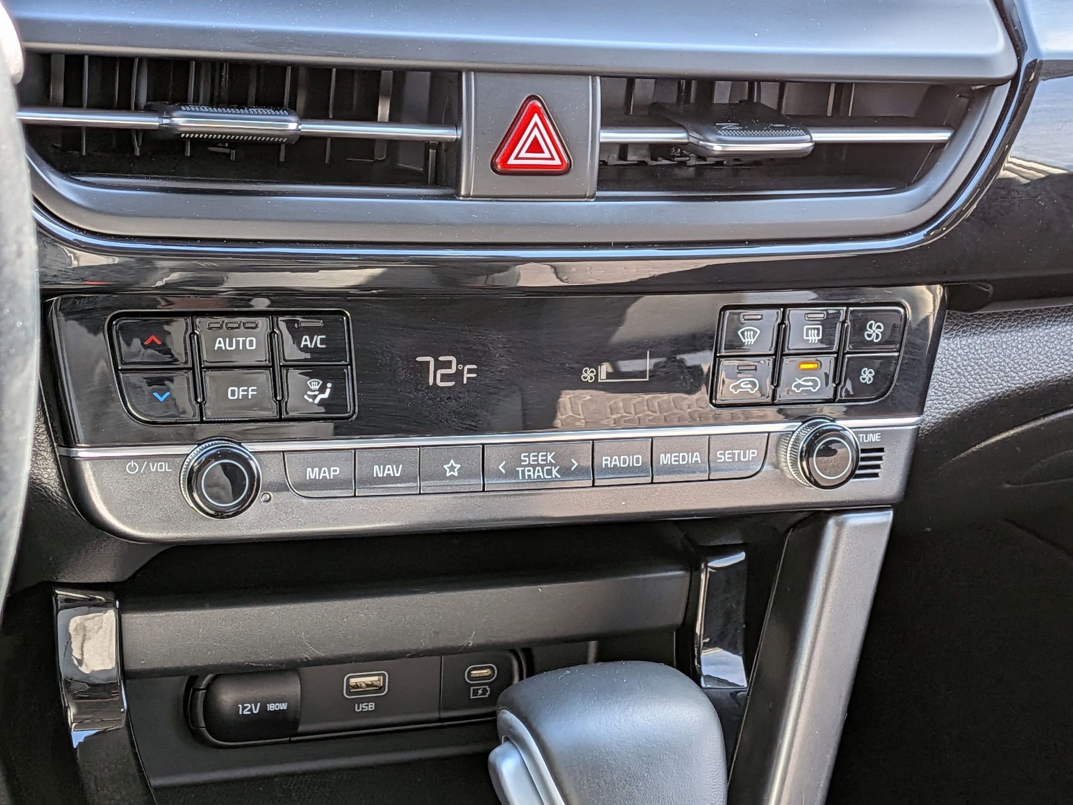 Used 2025 Kia Seltos S FWD image 25