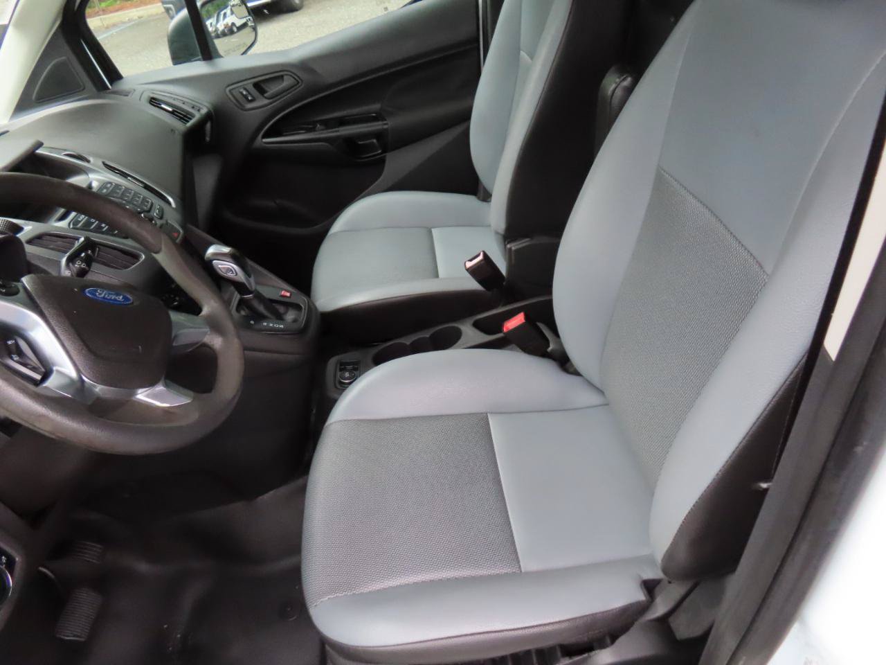 Used 2017 Ford Transit Connect XL FWD image 7