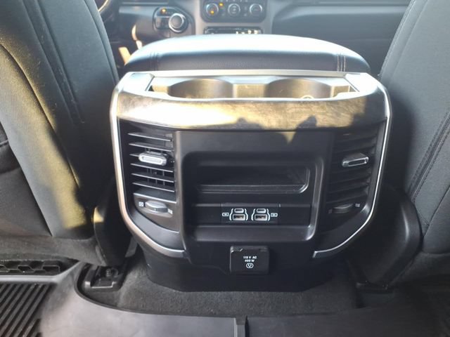 Used 2022 RAM 1500 Big Horn AWD/4WD image 18