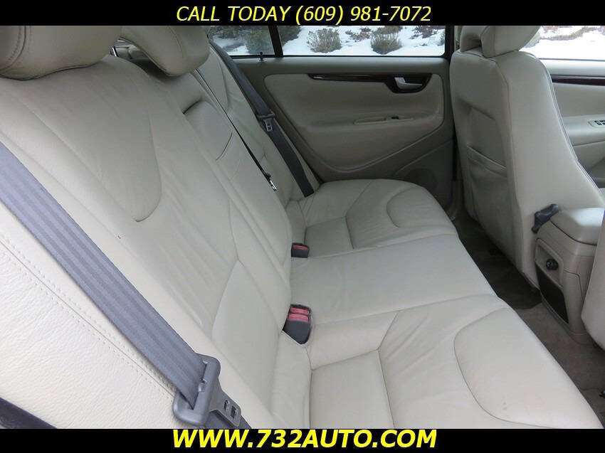 Used 2004 Volvo S60 2.5T FWD image 22