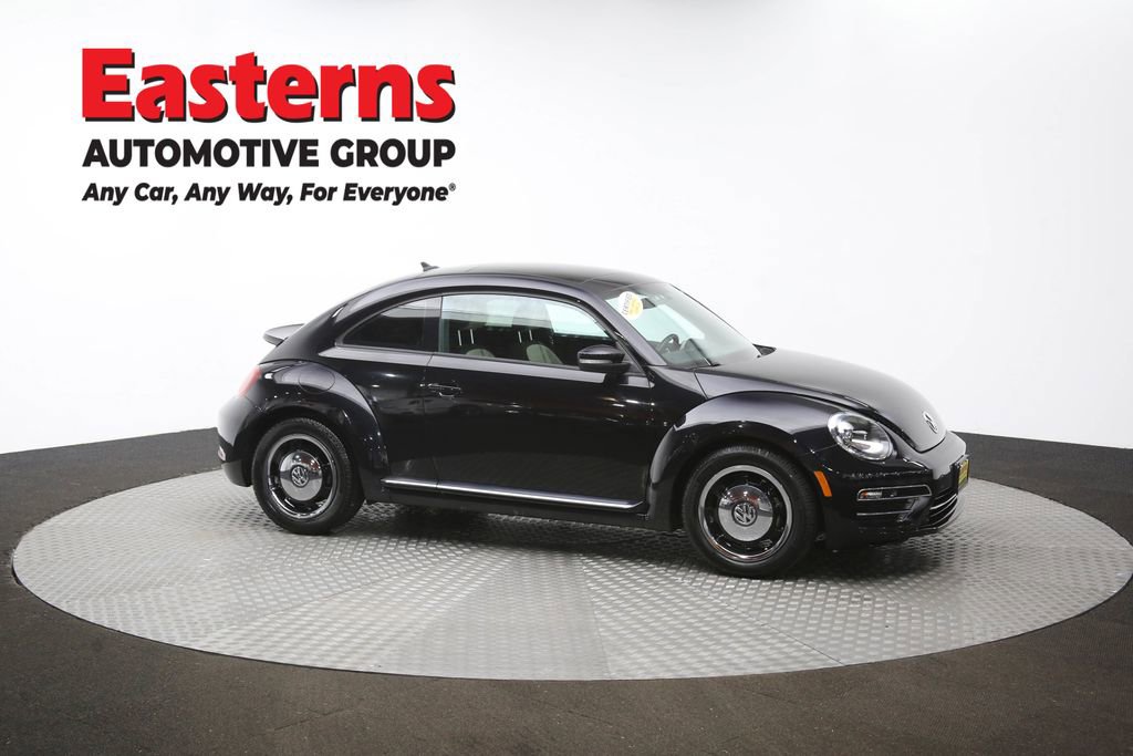 Used 2018 Volkswagen Beetle 2.0T S image 44