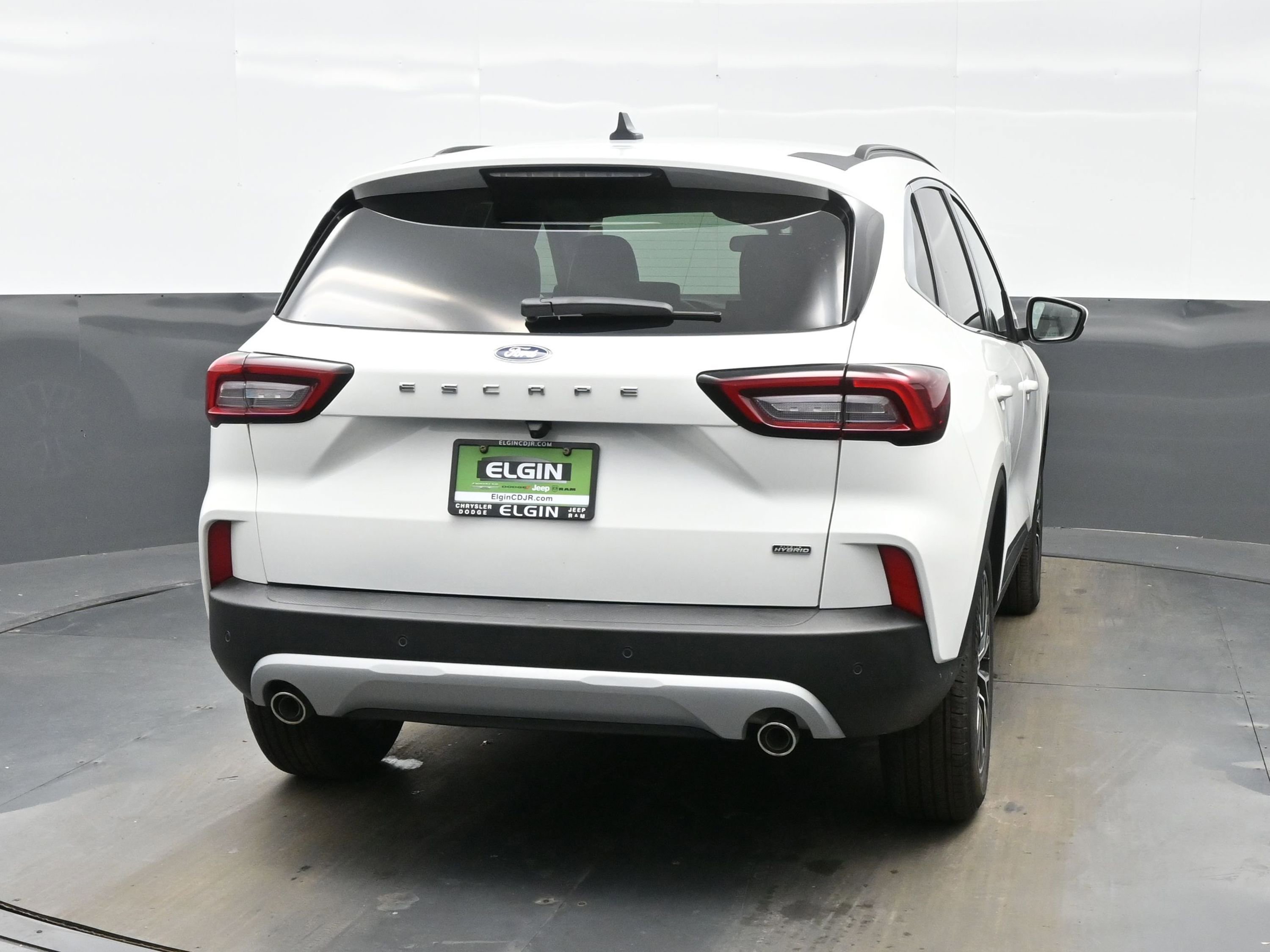 Used 2025 Ford Escape SE image 5