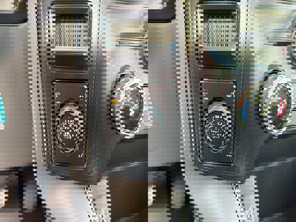 New 2026 Ford F150 XLT w/ XLT Chrome Appearance Package image 36