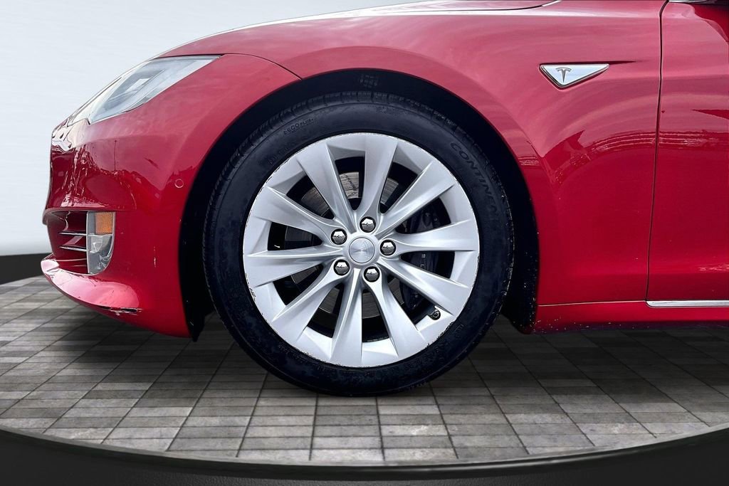 Used 2016 Tesla Model S 75D image 9