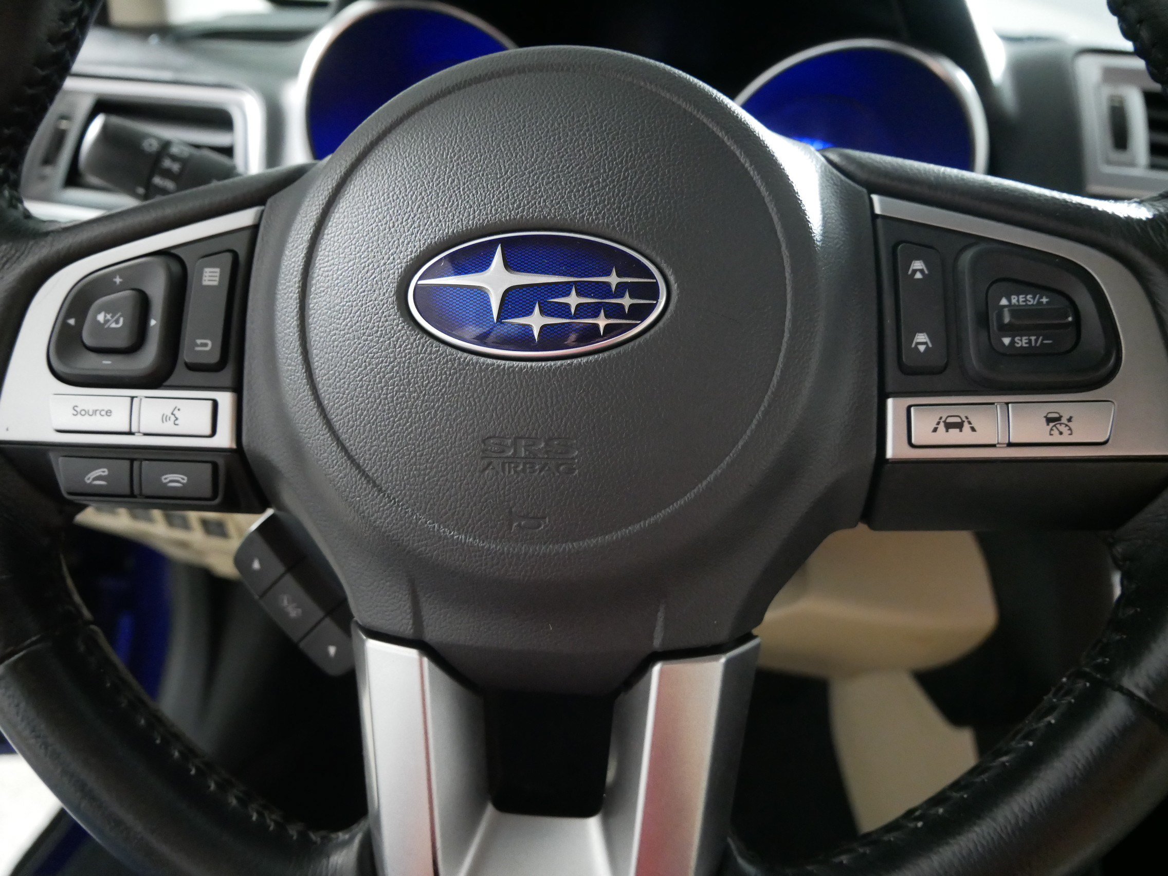Used 2017 Subaru Outback 2.5i Limited AWD/4WD image 25
