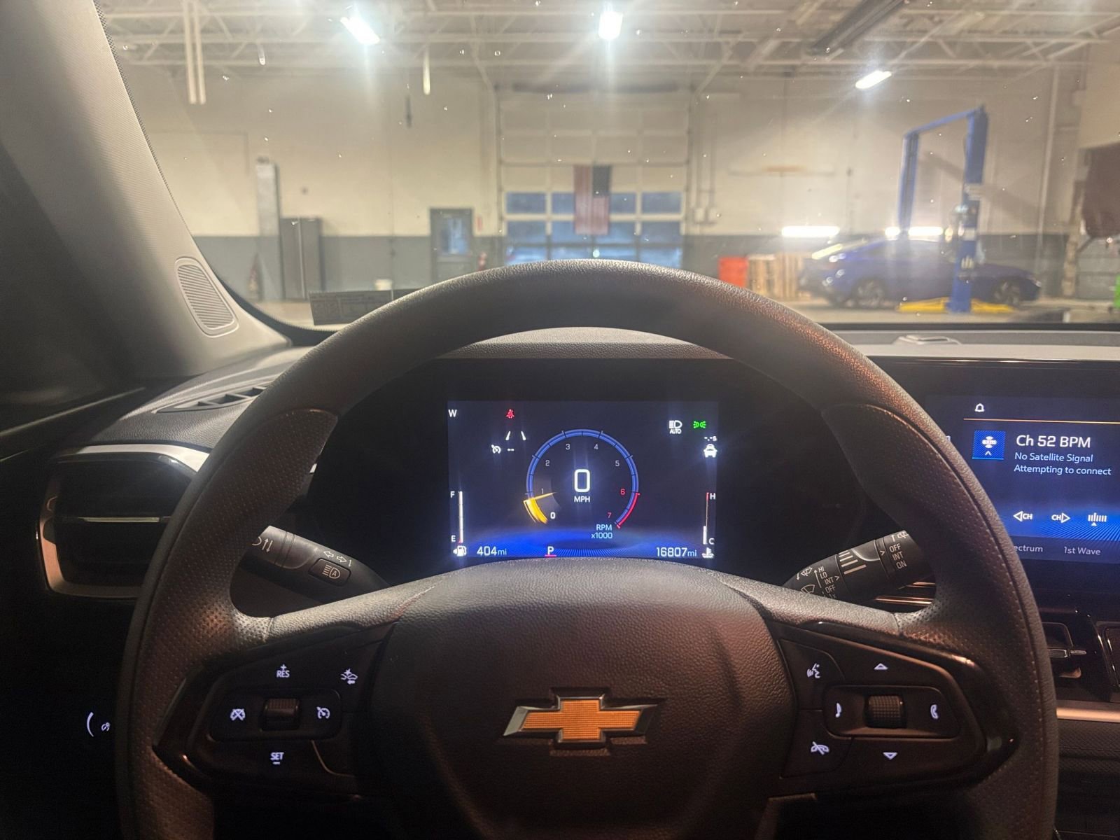 Used 2025 Chevrolet TrailBlazer LT image 25