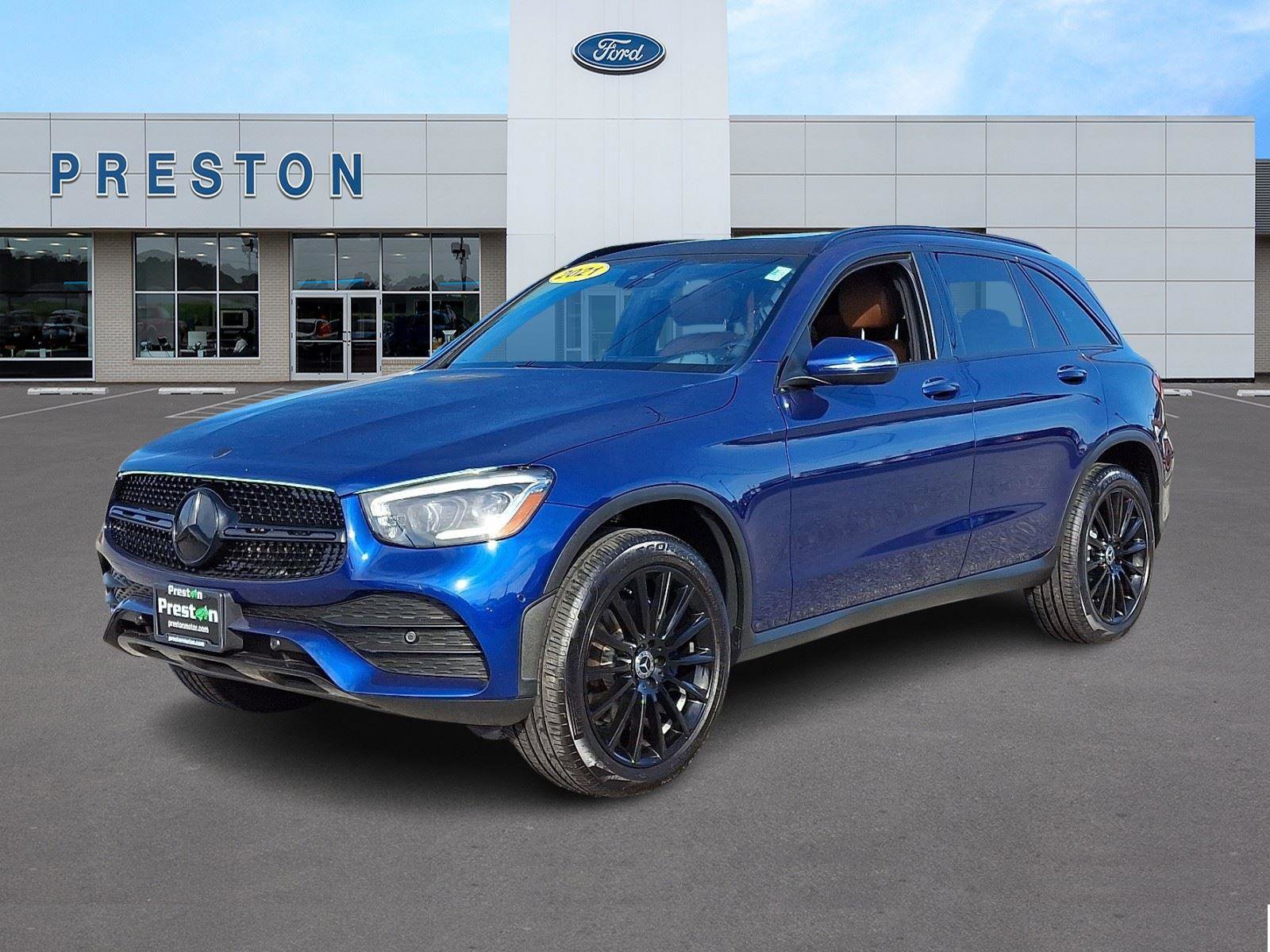 Used 2021 Mercedes-Benz GLC 300 4MATIC image 1
