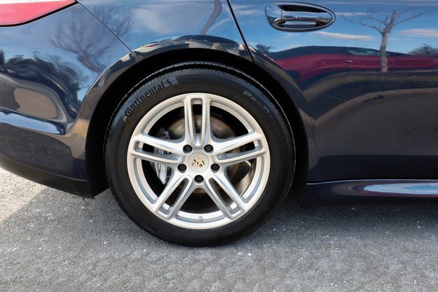 Used 2012 Porsche Panamera 4 image 25