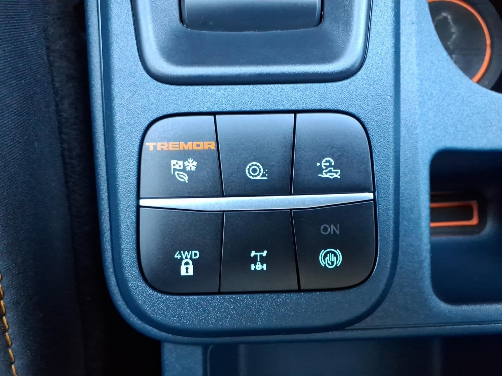 Certified 2024 Ford Maverick Tremor w/ Tremor Off-Road Package AWD/4WD image 27