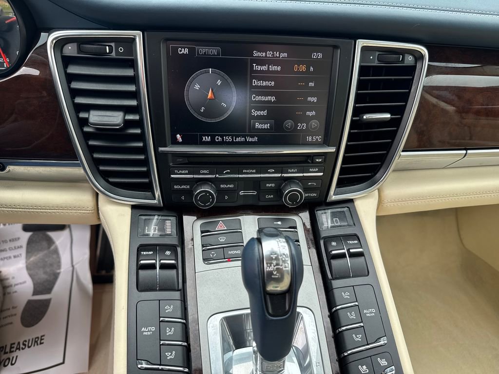 Used 2010 Porsche Panamera S RWD image 29