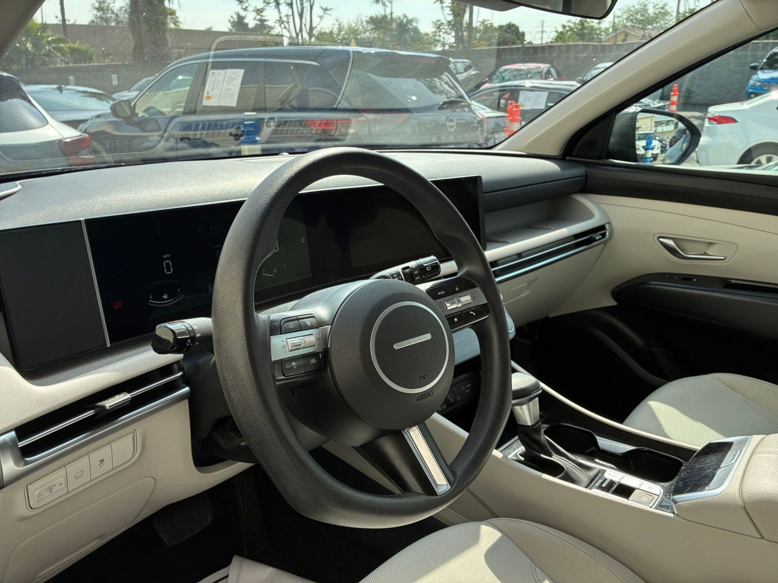 Used 2025 Hyundai Tucson SEL image 36