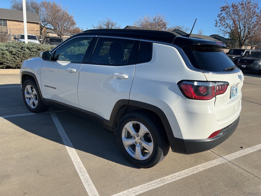 Used 2018 Jeep Compass Latitude w/ Popular Equipment Group image 4