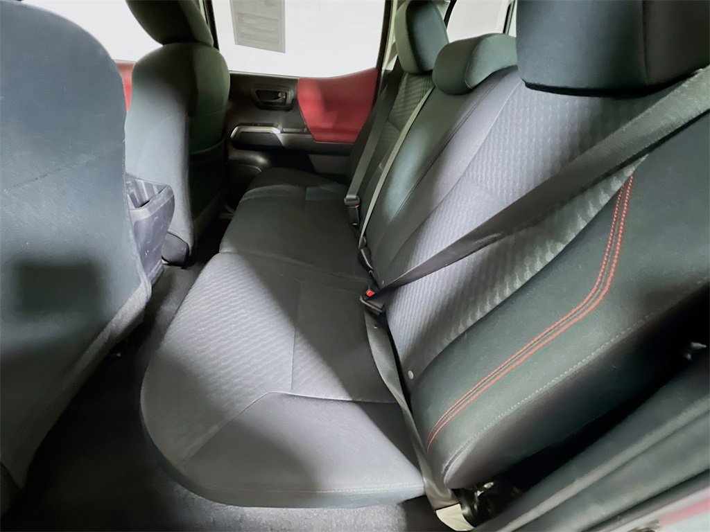Certified 2022 Toyota Tacoma SR5 image 22