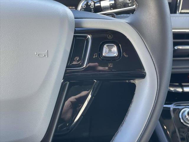 Used 2022 Lincoln Corsair AWD w/ Equipment Group 101A image 22