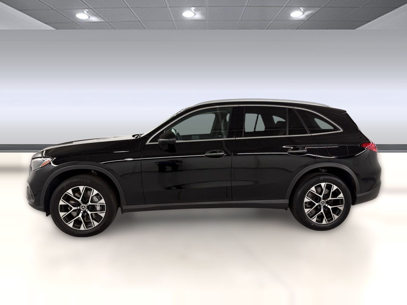 Certified 2025 Mercedes-Benz GLC 350e 4MATIC image 2