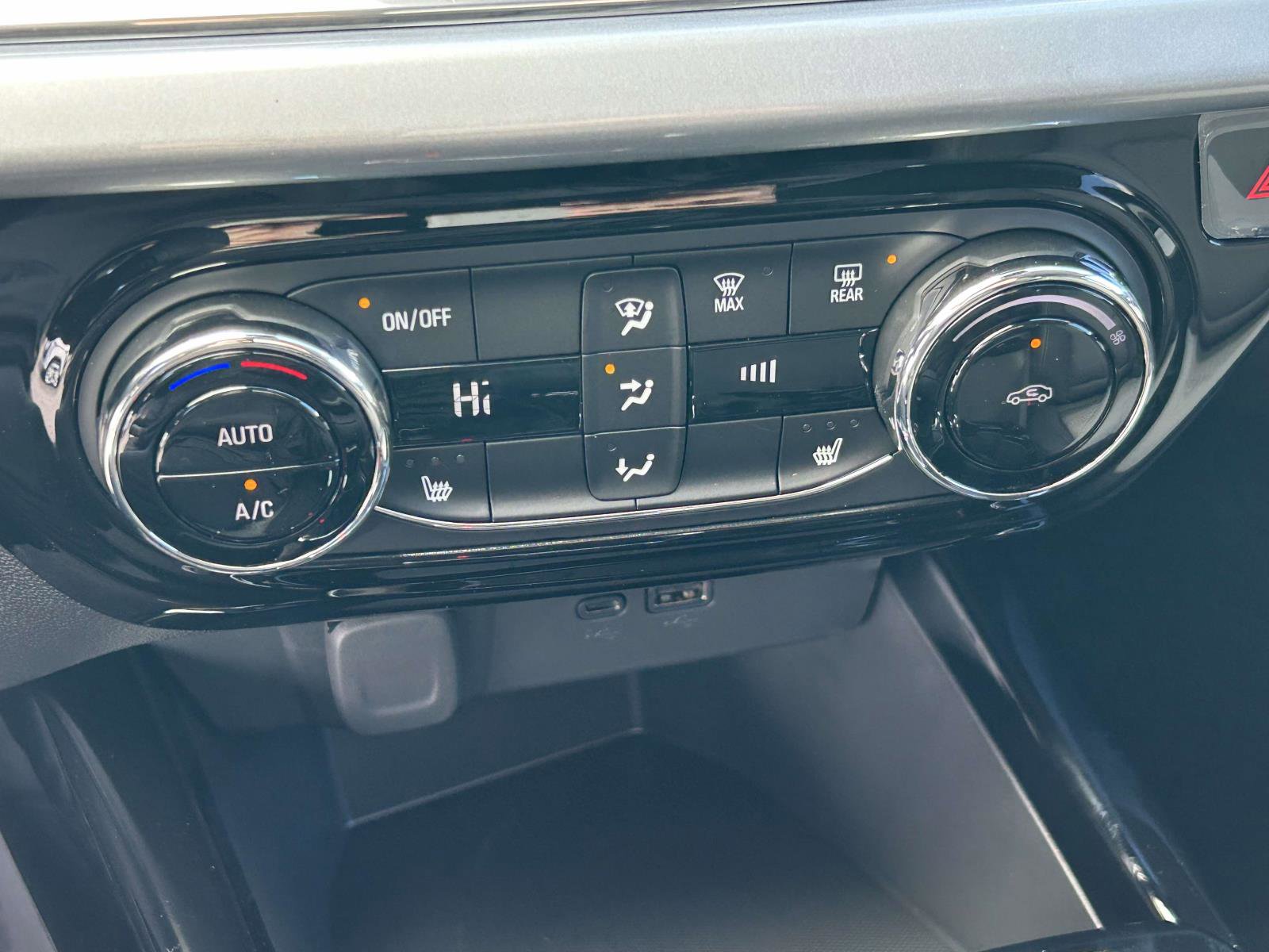 New 2026 Chevrolet Trax LT w/ Driver Confidence Package image 20