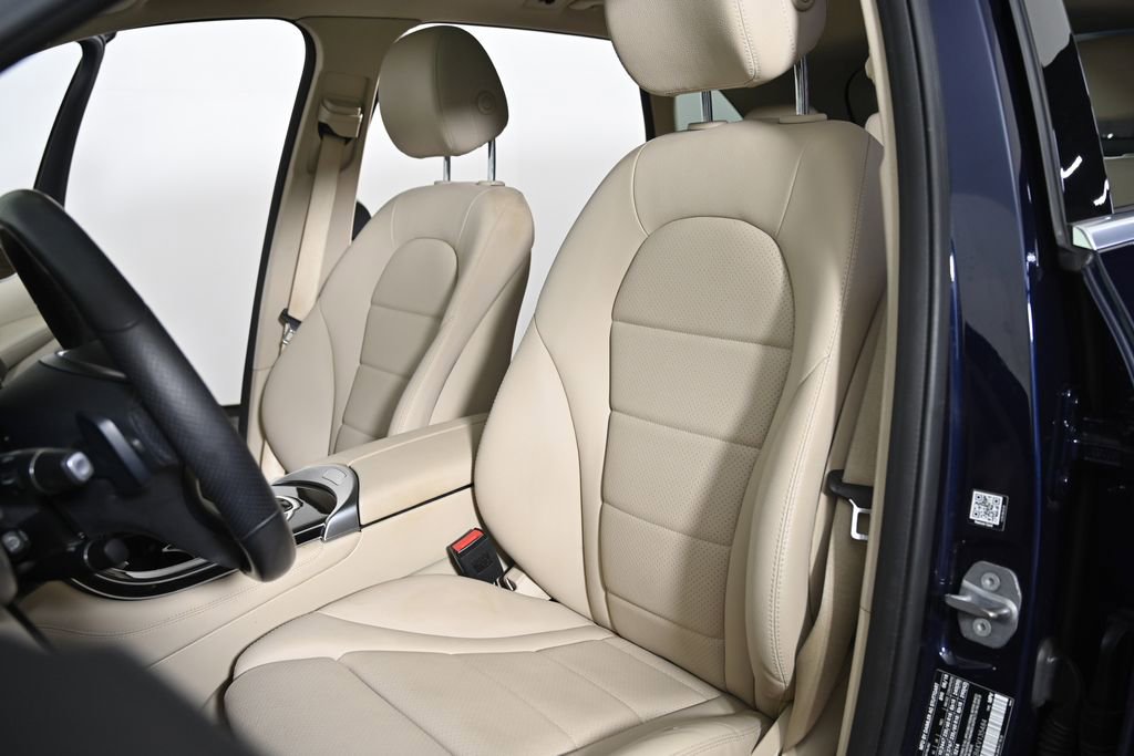 Used 2019 Mercedes-Benz GLC 300 GLC 300 image 22
