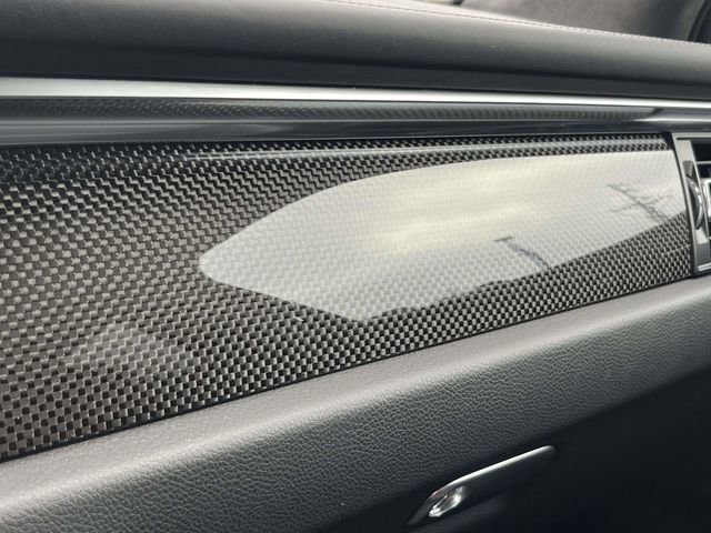 Used 2020 Porsche Macan Turbo image 30