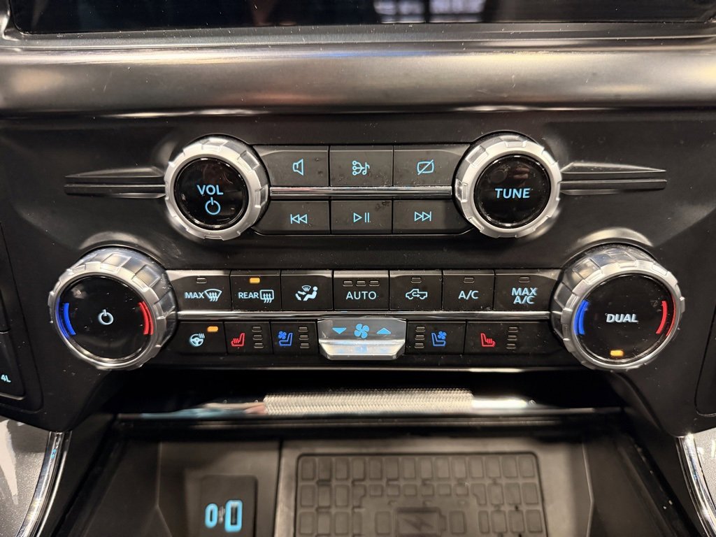 Used 2023 Ford F150 Lariat w/ Equipment Group 502A High image 45