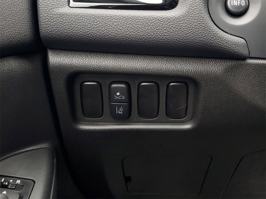 New 2025 Mitsubishi Outlander Sport LE image 16