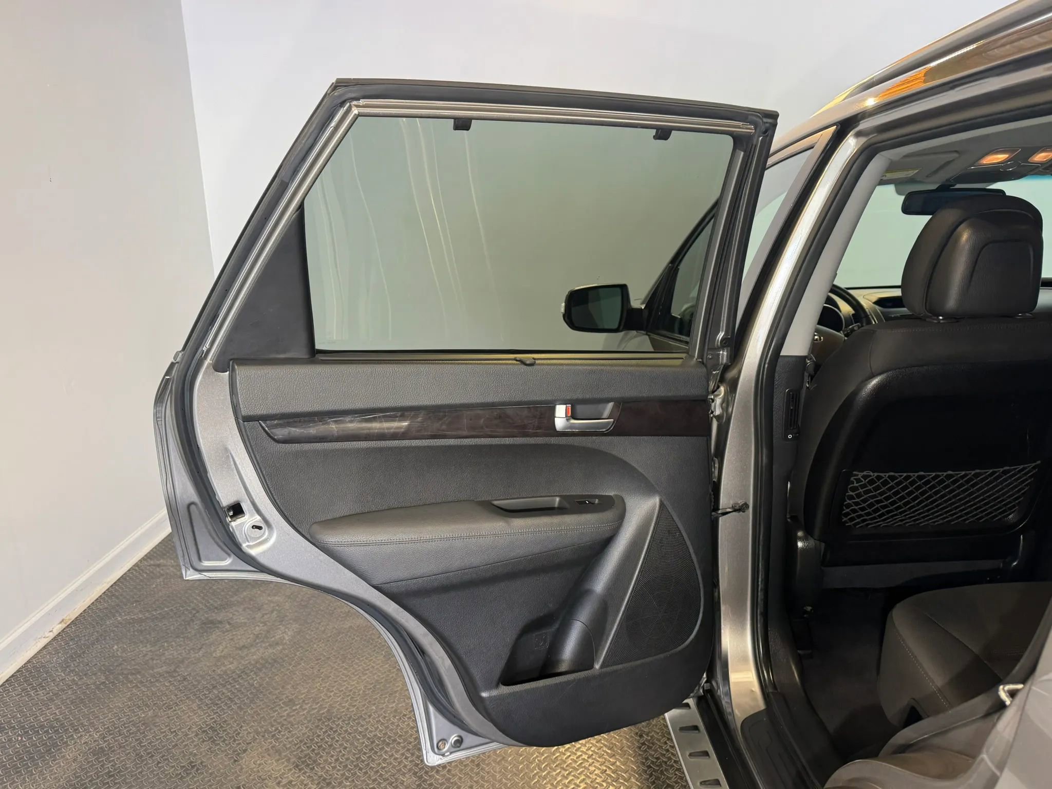 Used 2014 Kia Sorento LX image 23