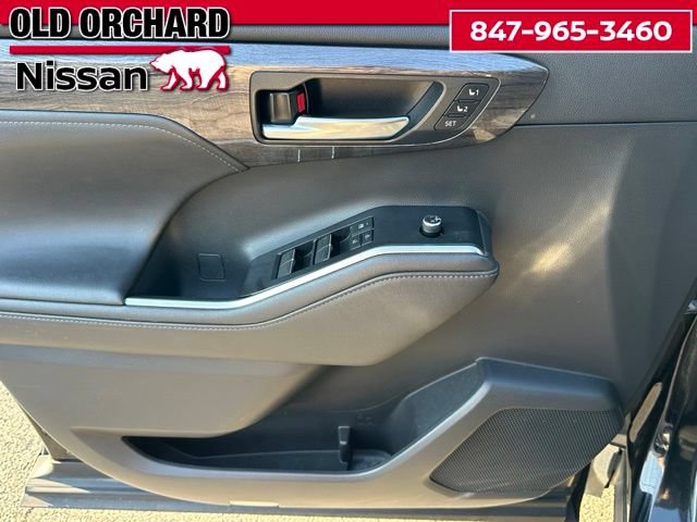 Used 2020 Toyota Highlander Limited AWD/4WD image 9