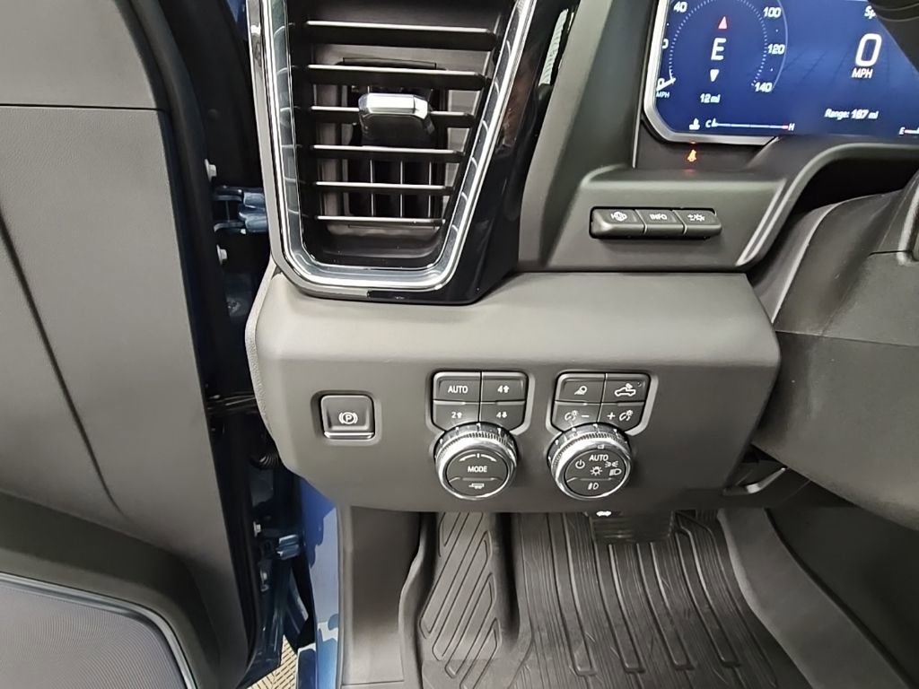 New 2026 GMC Sierra 2500 Denali w/ Denali Reserve Package image 27